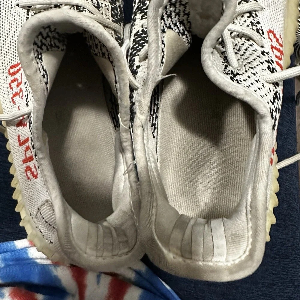 Adidas Yeezy Boost 350 V2 Zebra White Black Red CP9654 Mens Size 7